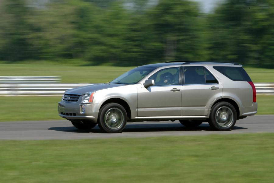  Cadillac SRX 2004 года  (фото 18 из 103)